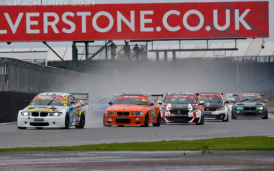 Trophy Race 1 Report: BMW vs Ginetta For The Overall Win